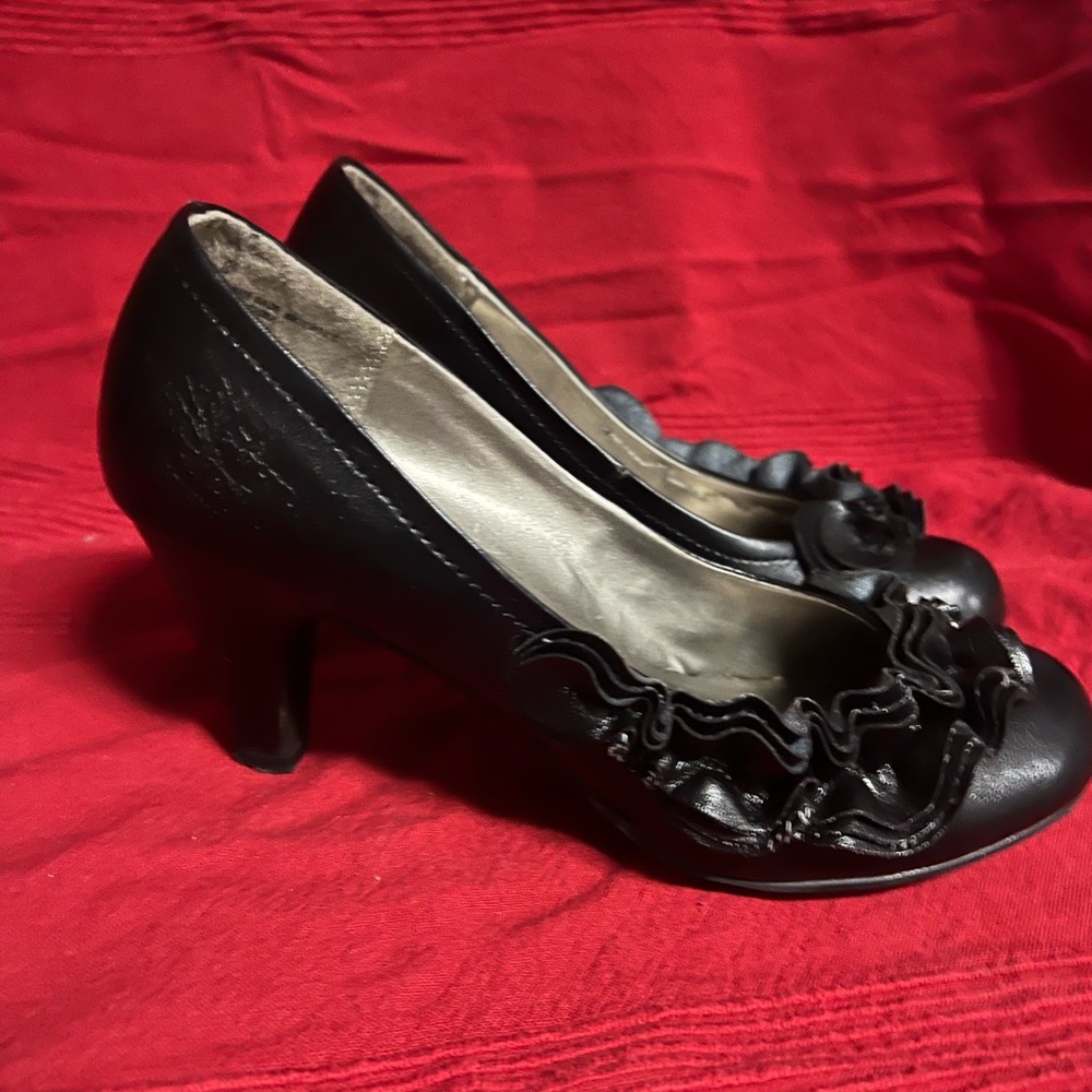 Elegant Black Ruffled Women's Heels